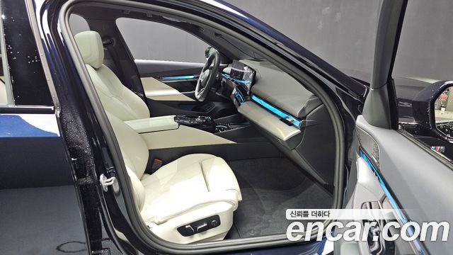 BMW 5-Series 523d M Sport