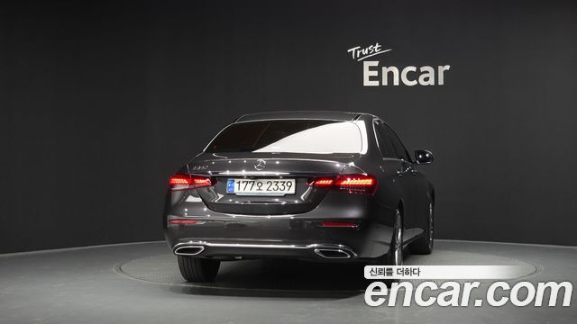 Mercedes-Benz E-Class E250 Avantgarde