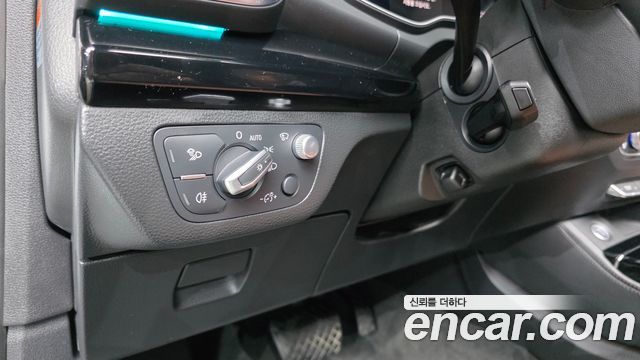 Audi Q5 45 TFSI Quattro Premium