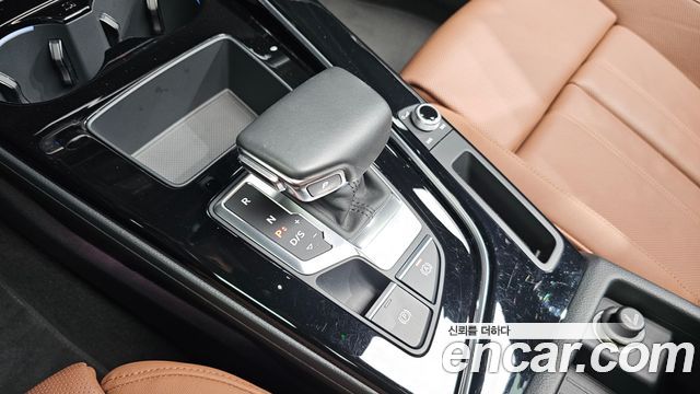 Audi A4 45 TFSI Premium