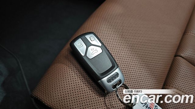 Audi A4 45 TFSI Premium