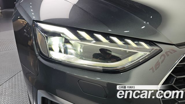 Audi A4 45 TFSI Premium