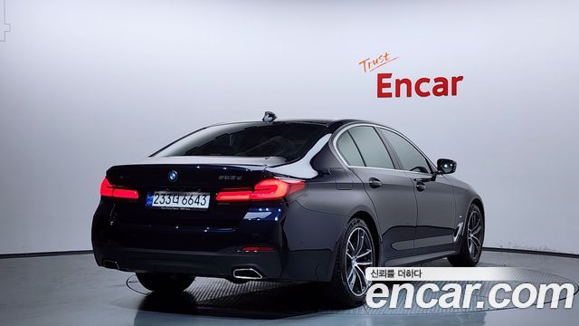 BMW 5-Series 523d M Sport