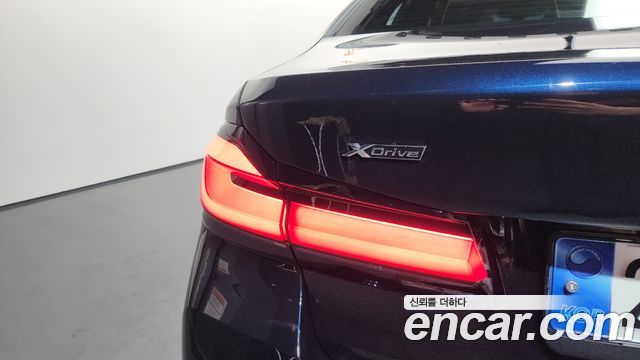 BMW 5-Series 523d M Sport