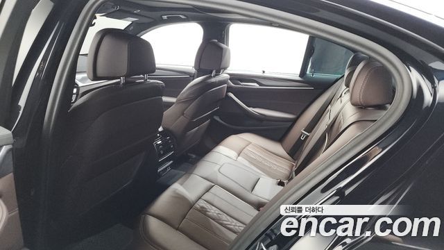 BMW 5-Series 523d M Sport