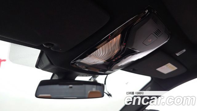 BMW 5-Series 530i xDrive M Sport Package