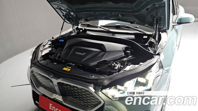 BMW iX2 eDrive 20 M Sport
