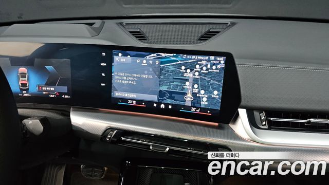 BMW iX2 eDrive 20 M Sport