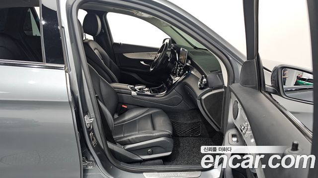 Mercedes-Benz GLC-Class GLC350e 4MATIC Premium