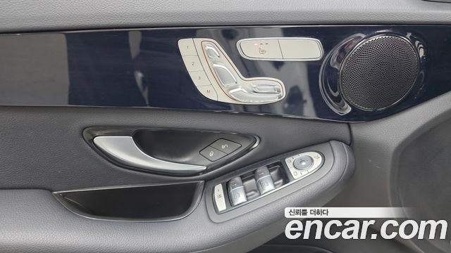 Mercedes-Benz C-Class C200