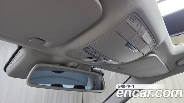 Mercedes-Benz C-Class C200