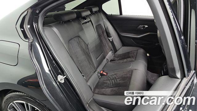 BMW 3-Series 320i M Sport