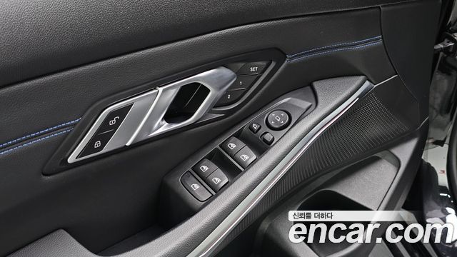 BMW 3-Series 320i M Sport