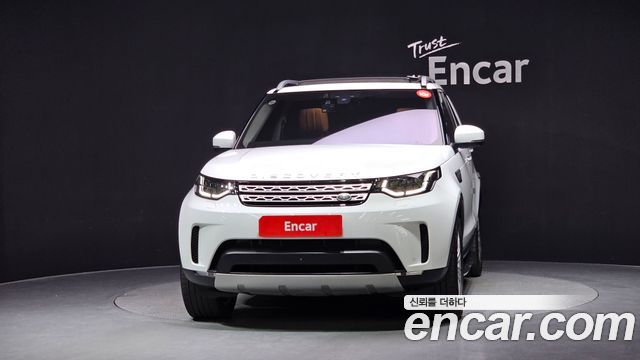 Land Rover Discovery 3.0 TD6 HSE Luxury
