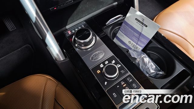 Land Rover Discovery 3.0 TD6 HSE Luxury