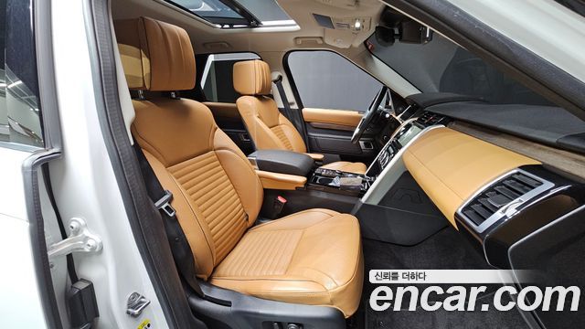 Land Rover Discovery 3.0 TD6 HSE Luxury