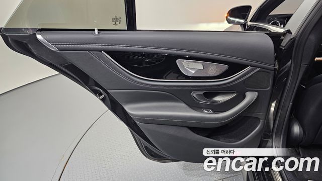 Mercedes-Benz AMG GT 4Door 43 4MATIC+