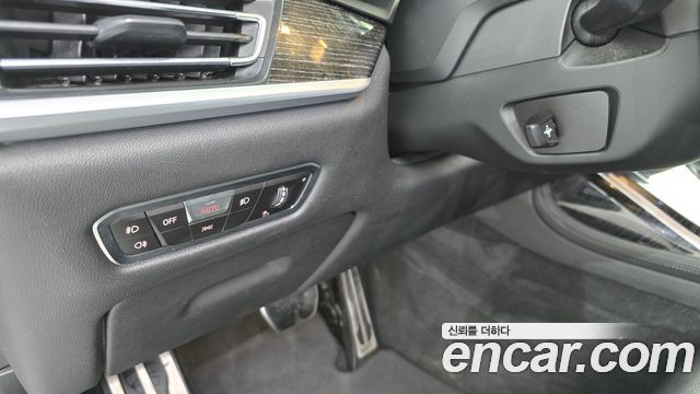BMW X7 xDrive 40i M Sport 6STR