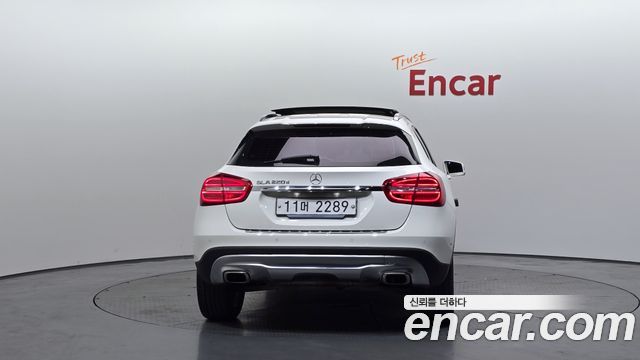 Mercedes-Benz GLA-Class GLA200 d
