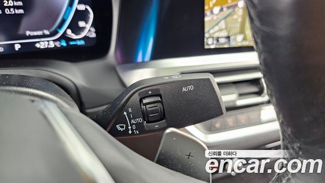 BMW 3-Series 330e Luxury