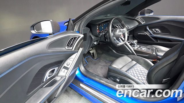 Audi R8 5.2 V10 Spyder