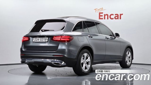 Mercedes-Benz GLC-Class GLC220 d 4MATIC