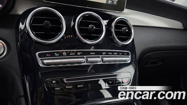 Mercedes-Benz GLC-Class GLC220 d 4MATIC