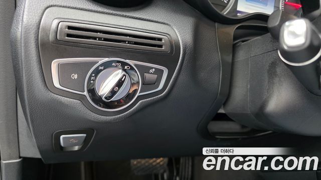 Mercedes-Benz GLC-Class GLC220 d 4MATIC