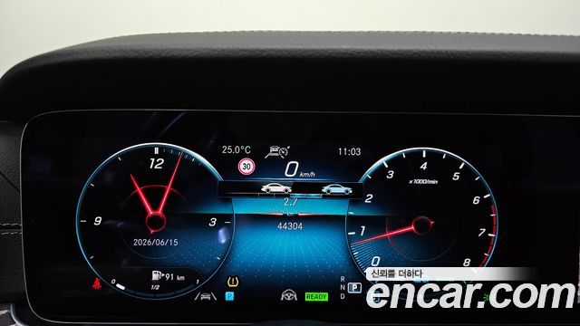Mercedes-Benz E-Class E350 4MATIC AMG Line