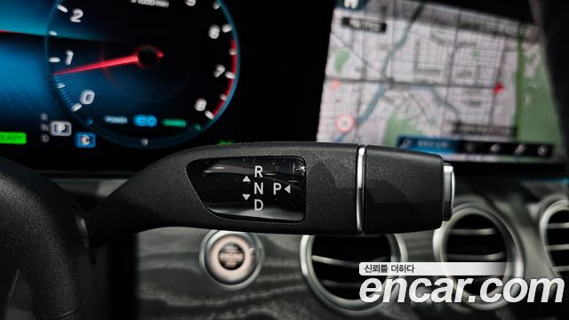 Mercedes-Benz E-Class E350 4MATIC AMG Line