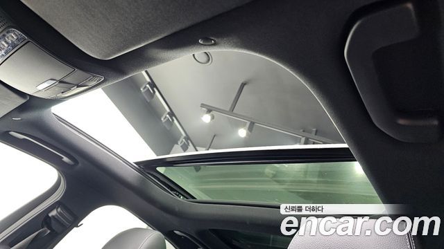 Mercedes-Benz E-Class E350 4MATIC AMG Line