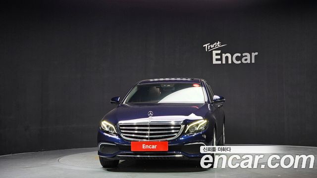 Mercedes-Benz E-Class E220d 4MATIC Exclusive