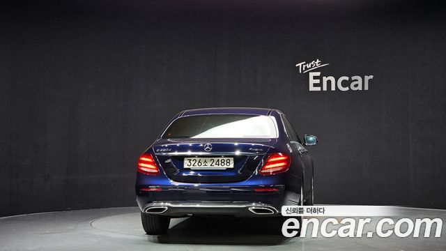 Mercedes-Benz E-Class E220d 4MATIC Exclusive