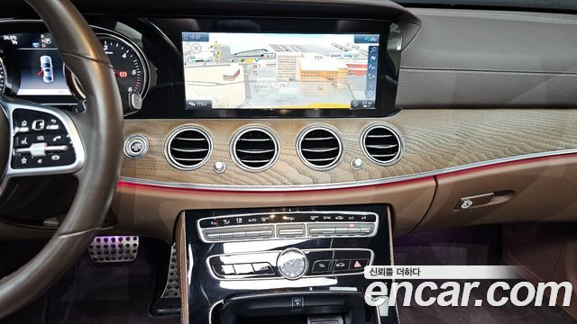 Mercedes-Benz E-Class E220d 4MATIC Exclusive