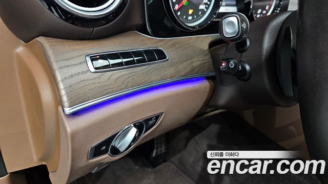 Mercedes-Benz E-Class E220d 4MATIC Exclusive