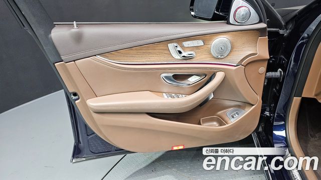 Mercedes-Benz E-Class E220d 4MATIC Exclusive