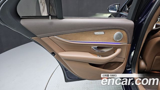 Mercedes-Benz E-Class E220d 4MATIC Exclusive