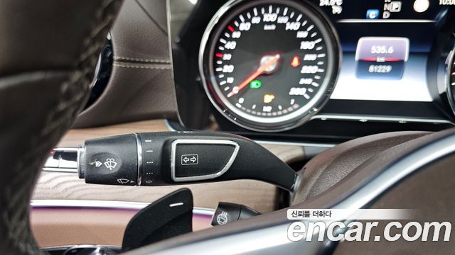 Mercedes-Benz E-Class E220d 4MATIC Exclusive