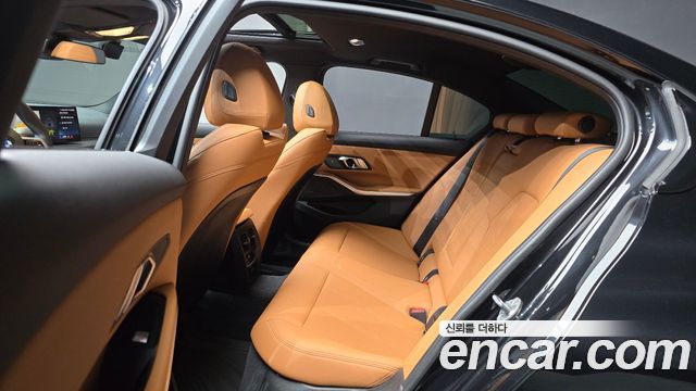 BMW 3-Series 320i M Sport