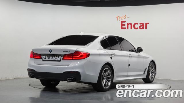 BMW 5-Series 520d M Sport package