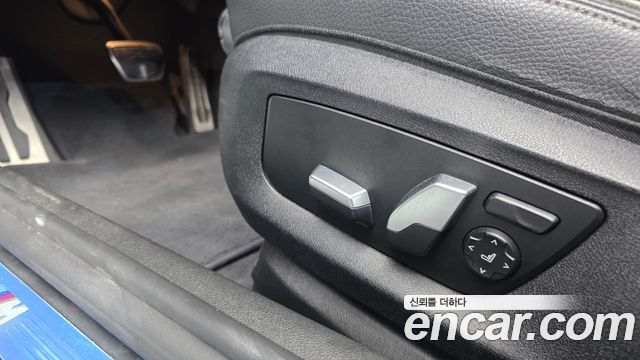 BMW 5-Series 520d M Sport package