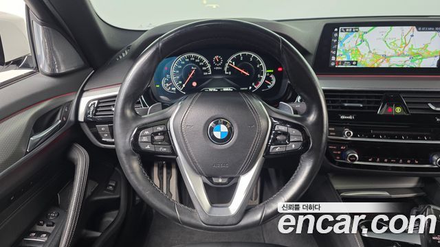BMW 5-Series 520d M Sport package