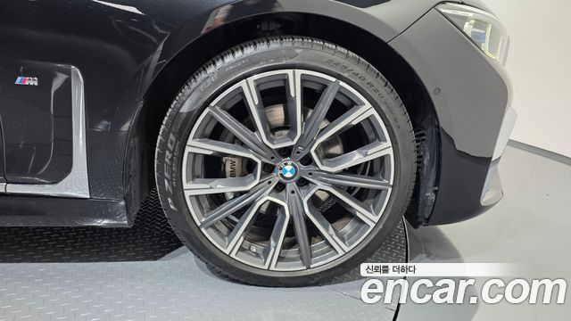 BMW 7-Series 730d xDrive M Sport
