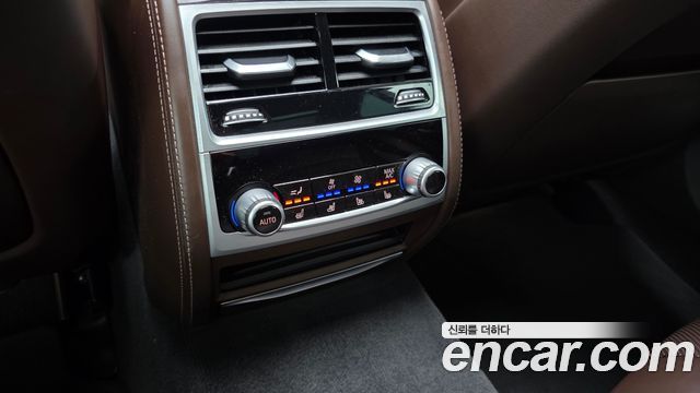 BMW 7-Series 730d xDrive M Sport