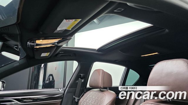 BMW 7-Series 730d xDrive M Sport