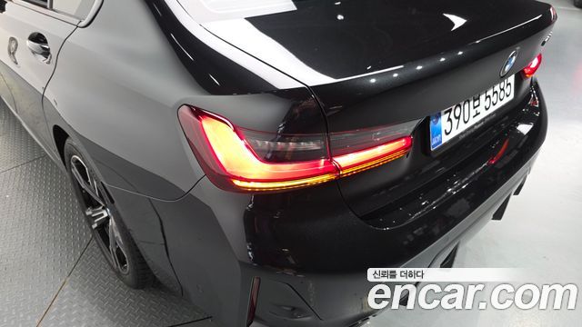 BMW 3-Series 320i M Sport