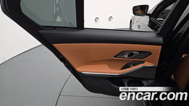 BMW 3-Series 320i M Sport