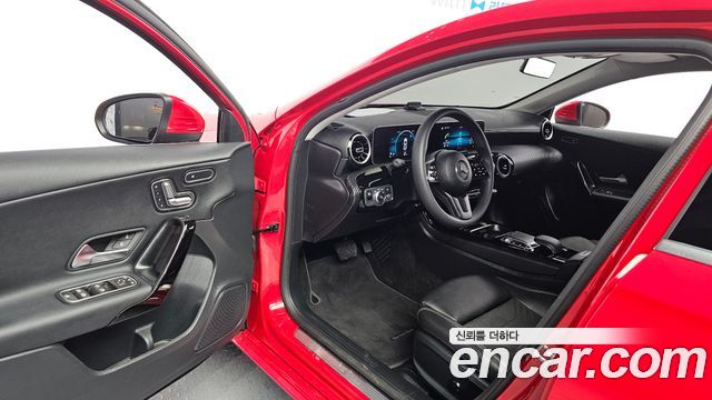 Mercedes-Benz A-Class A220 Hatchback