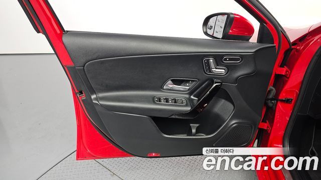 Mercedes-Benz A-Class A220 Hatchback