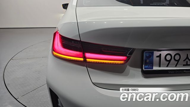BMW 3-Series 320i M Sport